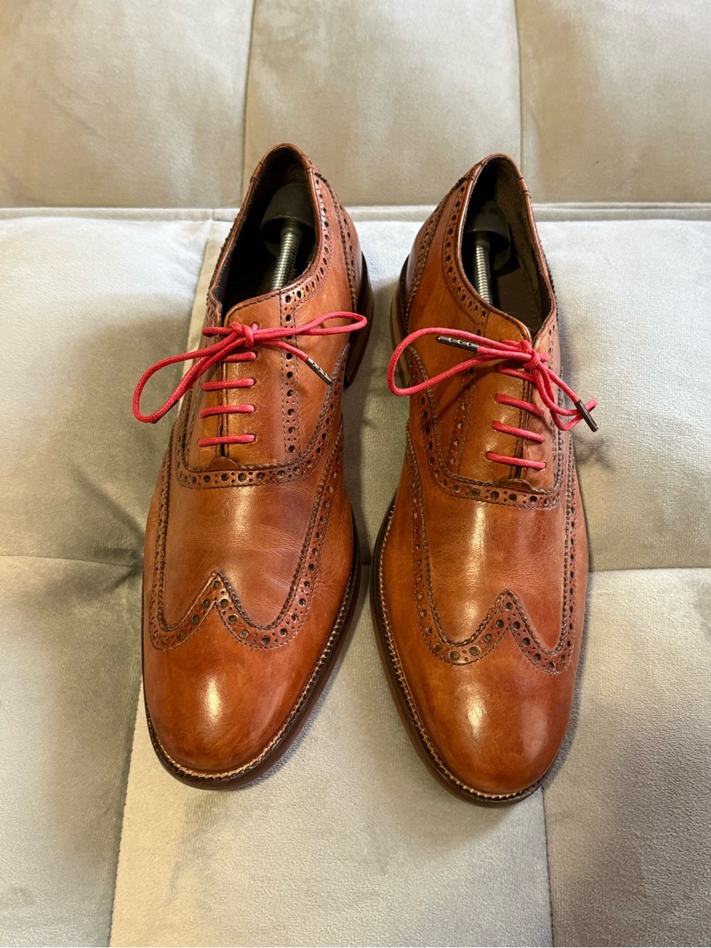 Cole Haan men’s brown wingtip dress shoes sz11